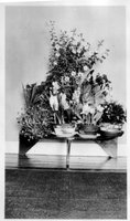 Elsie Bartlett&#039;s Plant Stand