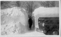 Dan Porter in his driveway. Winter scene.